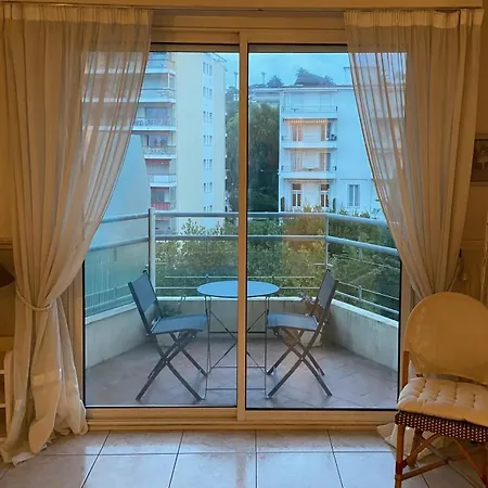 3p Terrasse Proche Croisette * Cannes